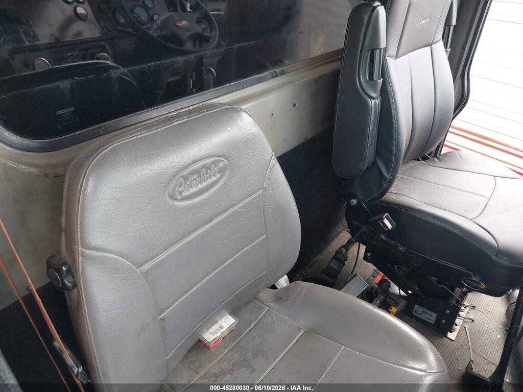 1XP5D49X35D872396 2005 PETERBILT 379 photo no. 6