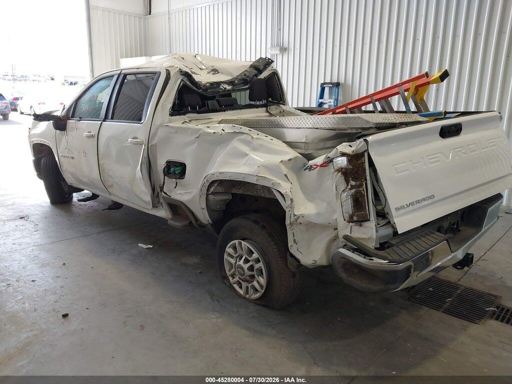 2GC1KNEY2T1141722 2026 CHEVROLET SILVERADO 2500 HD photo no. 3