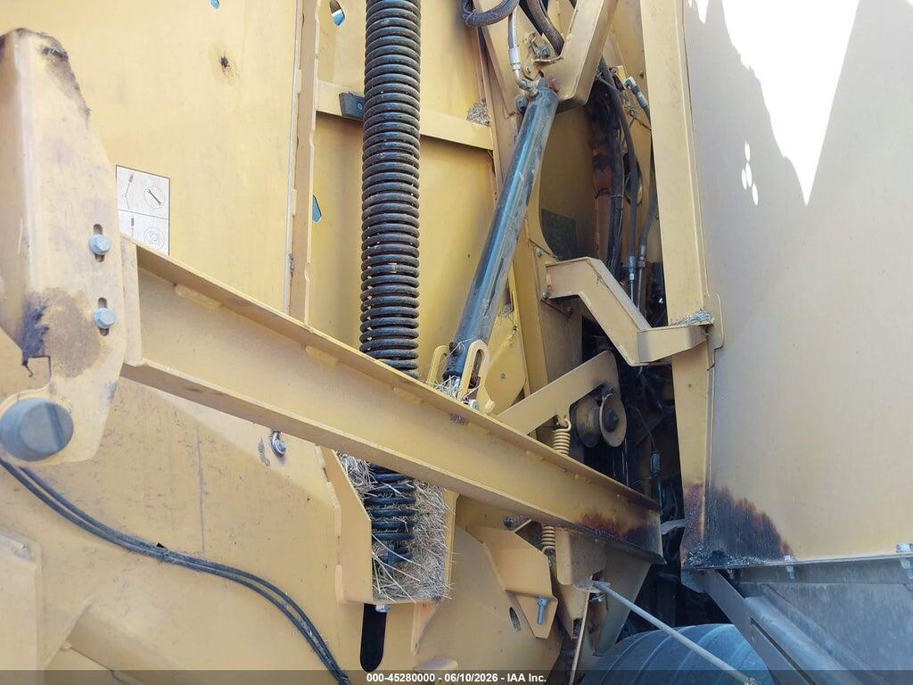 1VR4181NLN1006037 2023 VERMEER 604PRG3 photo no. 8