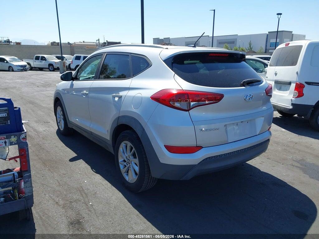 KM8J33A43GU146938 2016 HYUNDAI TUCSON photo no. 3