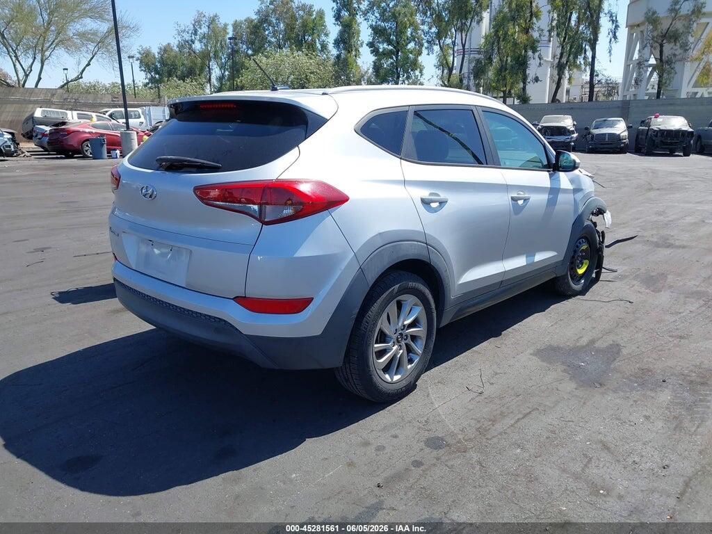 KM8J33A43GU146938 2016 HYUNDAI TUCSON photo no. 4