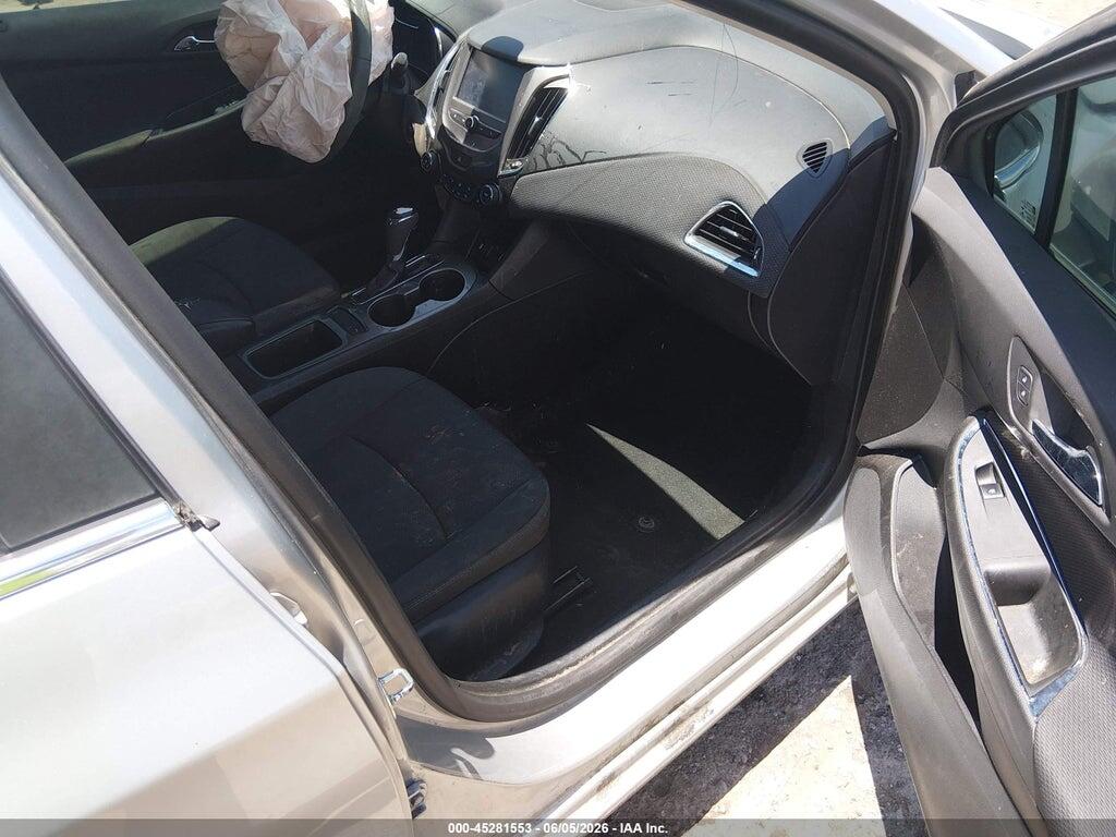 3G1BE6SM2HS551573 2017 CHEVROLET CRUZE photo no. 5