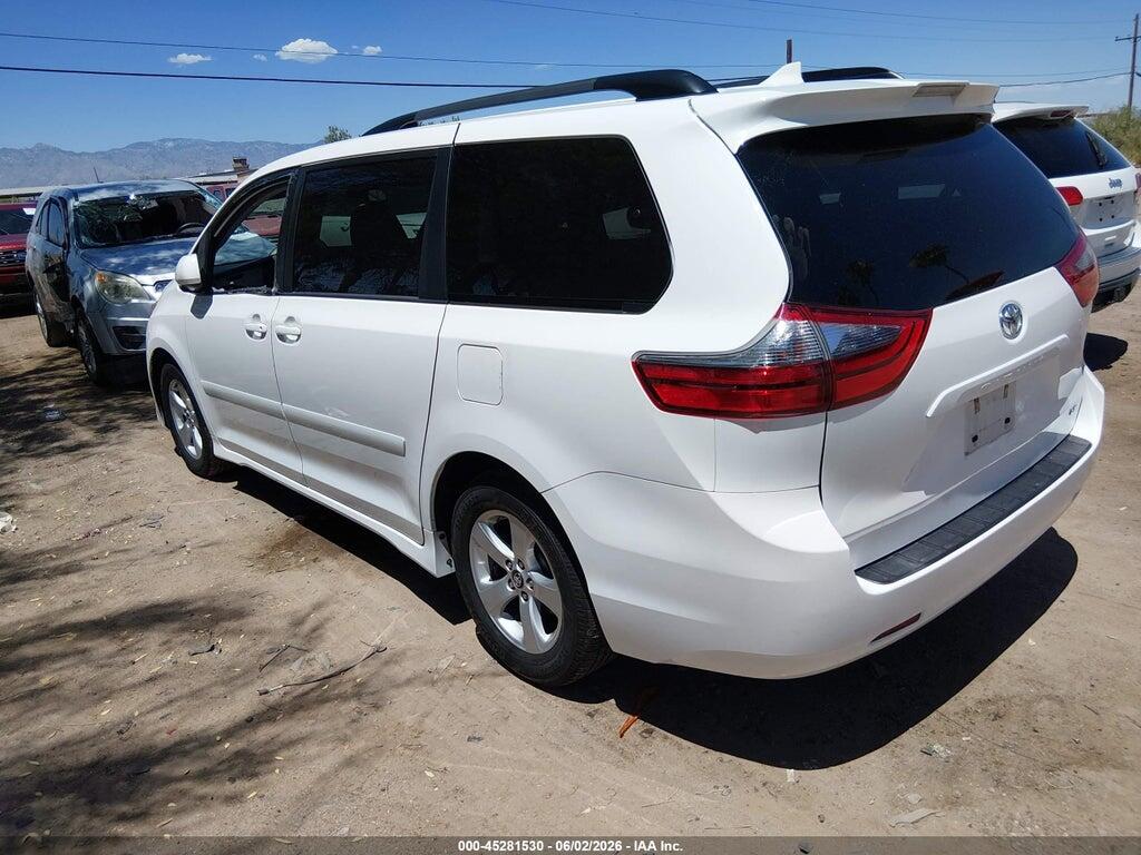 5TDKZ3DC6LS049984 2020 TOYOTA SIENNA photo no. 3