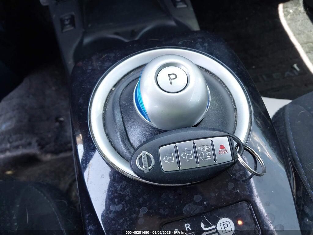 1N4AZ0CPXDC413427 2013 NISSAN LEAF photo no. 11