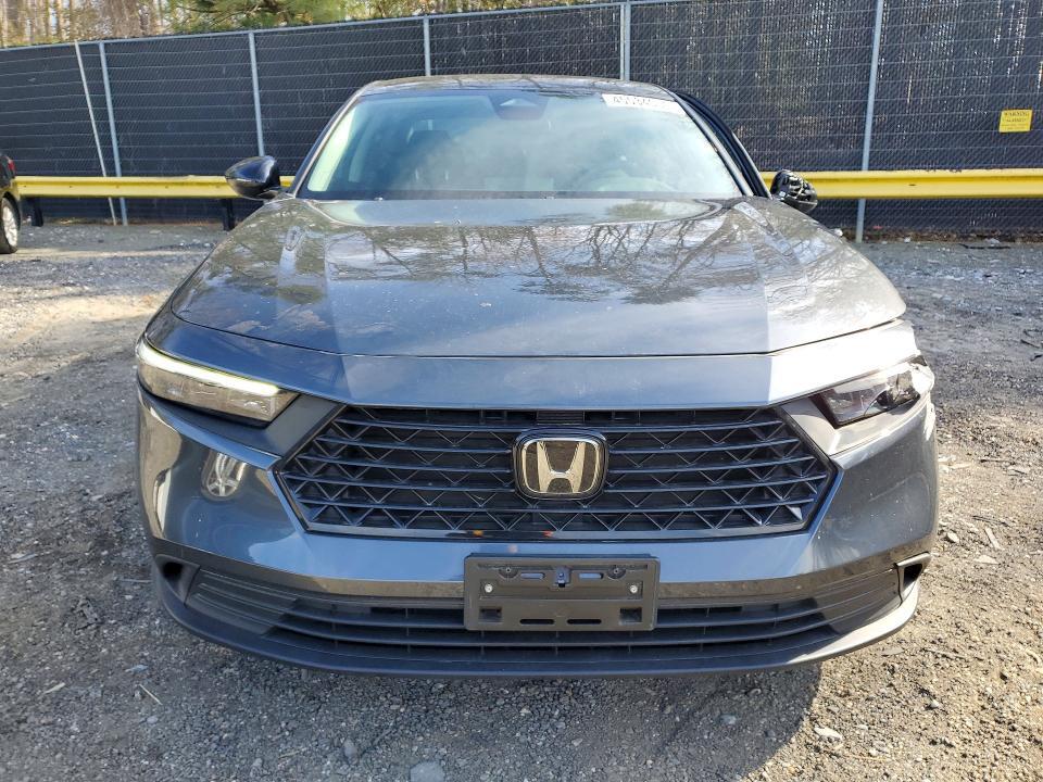 2023 HONDA ACCORD LX — Фото 5 из 12