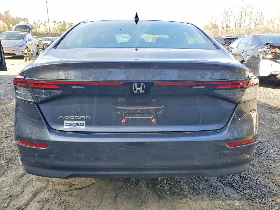 2023 HONDA ACCORD LX — Фото 6 из 12