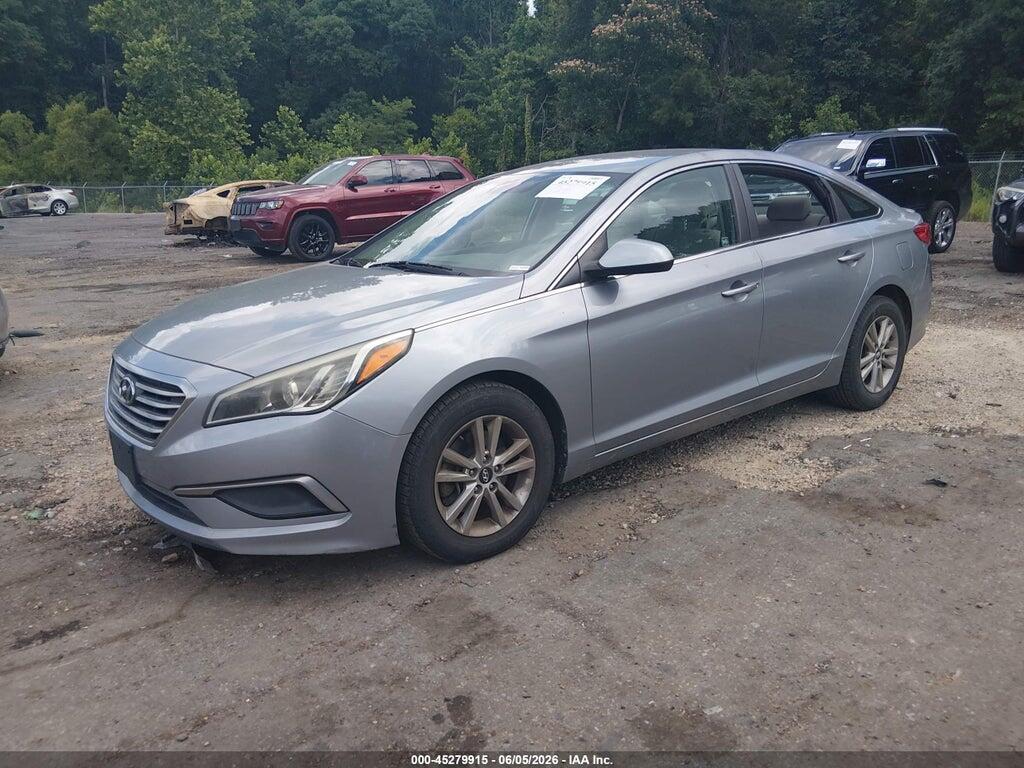 5NPE24AF1HH563759 2017 HYUNDAI SONATA photo no. 2