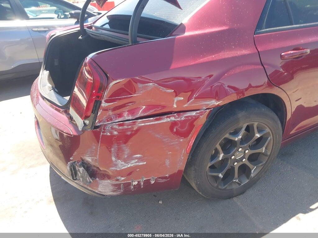 2C3CCAGG9LH150979 2020 CHRYSLER 300 photo no. 6