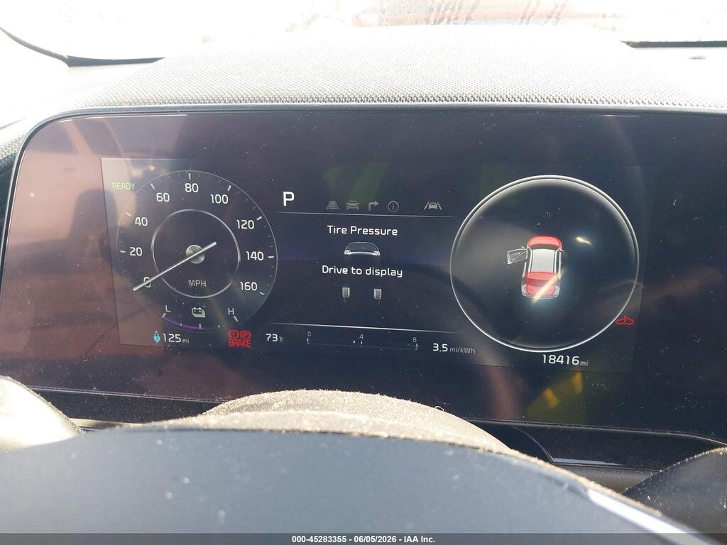 KNDCR3L13P5060022 2023 KIA NIRO EV photo no. 7