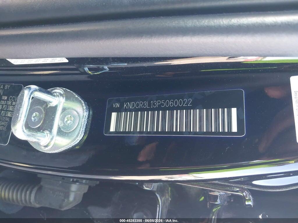 KNDCR3L13P5060022 2023 KIA NIRO EV photo no. 9