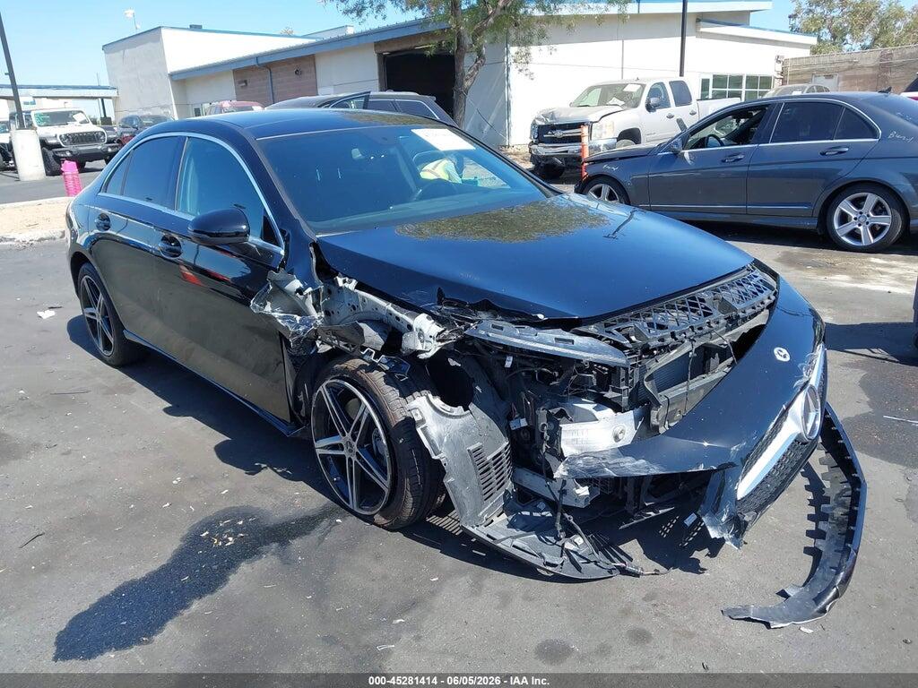 WDD3G4EB5KW017294 2019 MERCEDES-BENZ A 220 photo no. 6