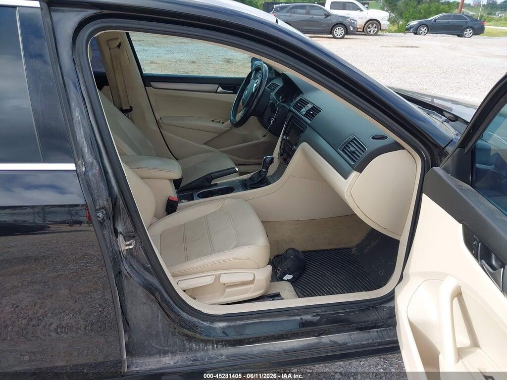 1VWBV7A37FC094703 2015 VOLKSWAGEN PASSAT photo no. 3