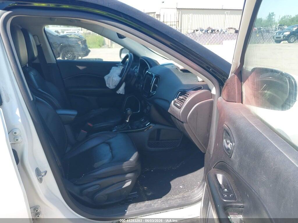 3C4NJDCB1KT826398 2019 JEEP COMPASS photo no. 5