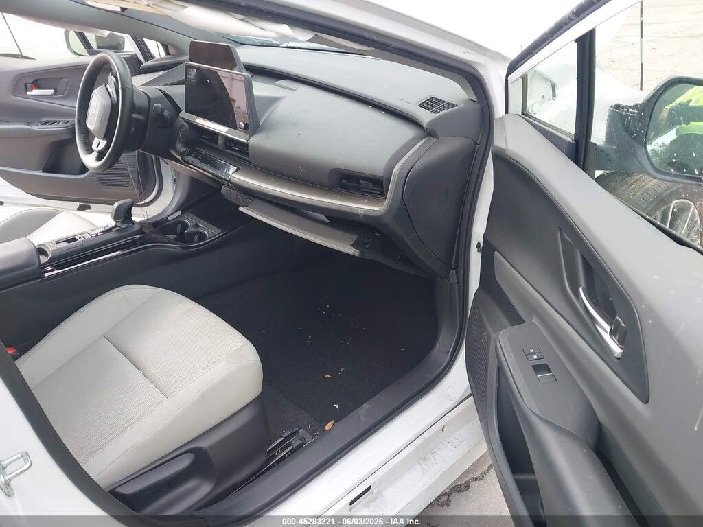 JTDACAAU2R3048582 2024 TOYOTA PRIUS photo no. 5