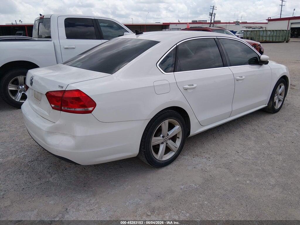 1VWAT7A33EC034370 2014 VOLKSWAGEN PASSAT photo no. 4