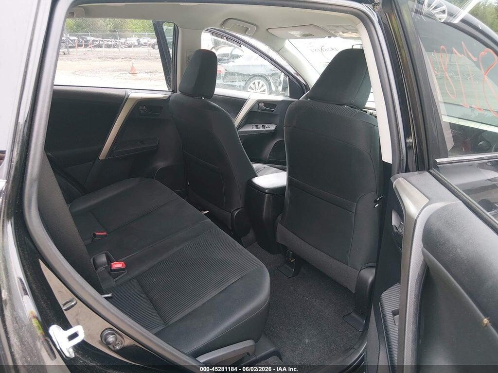 2T3BFREV4FW268246 2015 TOYOTA RAV4 photo no. 8