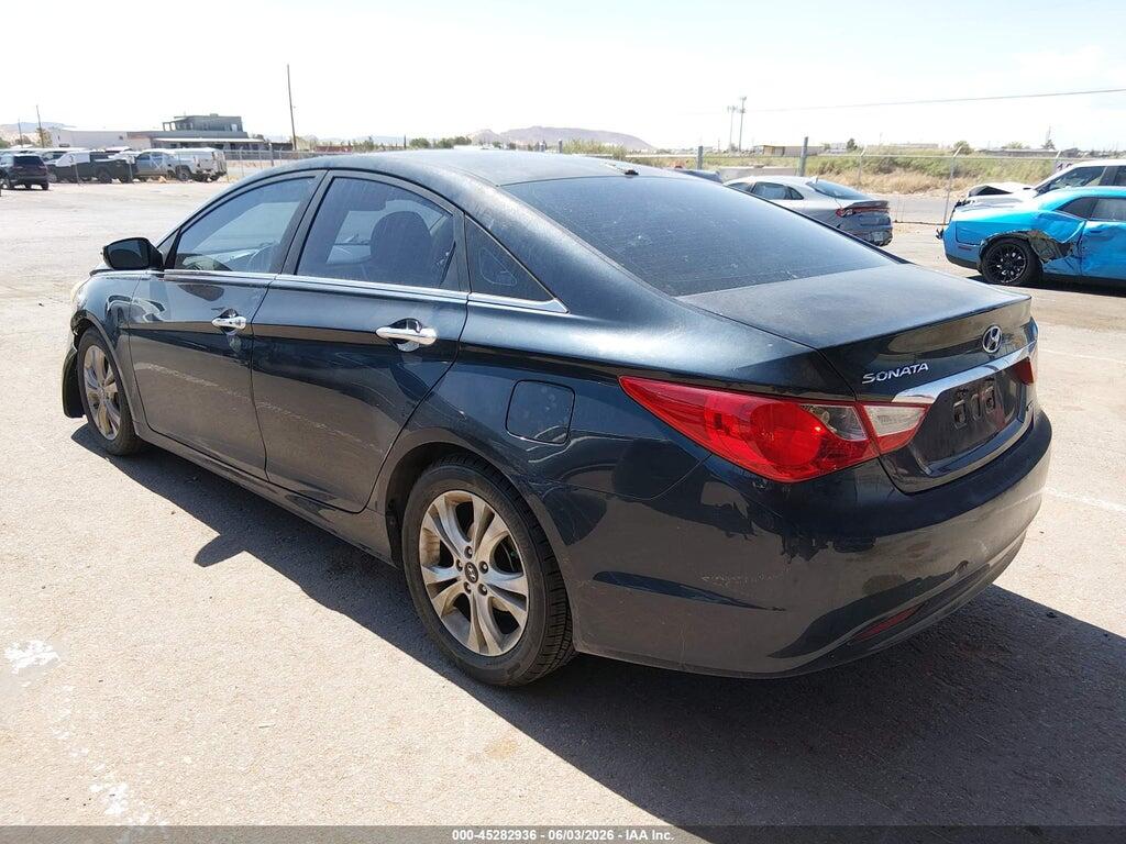 5NPEC4AC5BH048306 2011 HYUNDAI SONATA photo no. 3