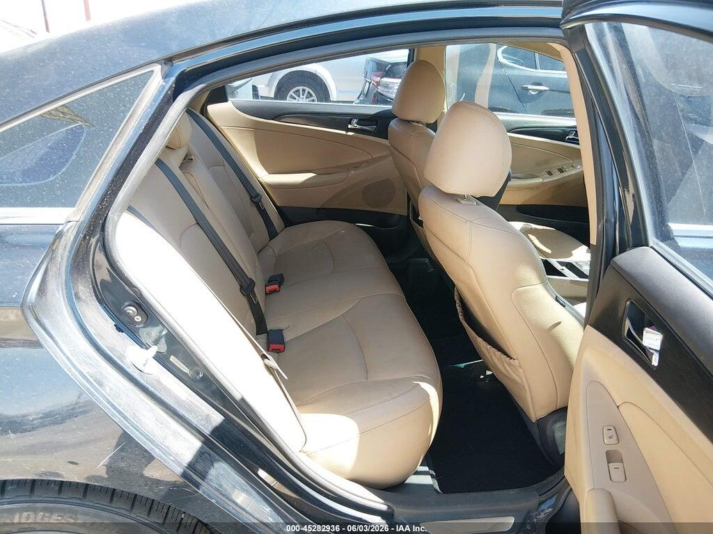 5NPEC4AC5BH048306 2011 HYUNDAI SONATA photo no. 8