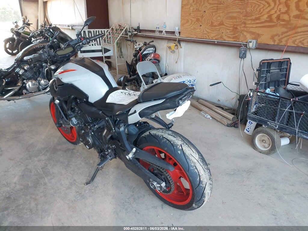 JYARM27E9LA006091 2020 YAMAHA MT07 photo no. 4