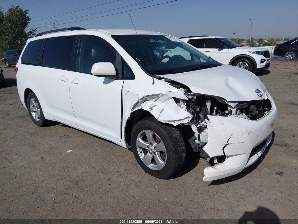 5TDKK3DC9CS224569 2012 TOYOTA SIENNA photo no. 1