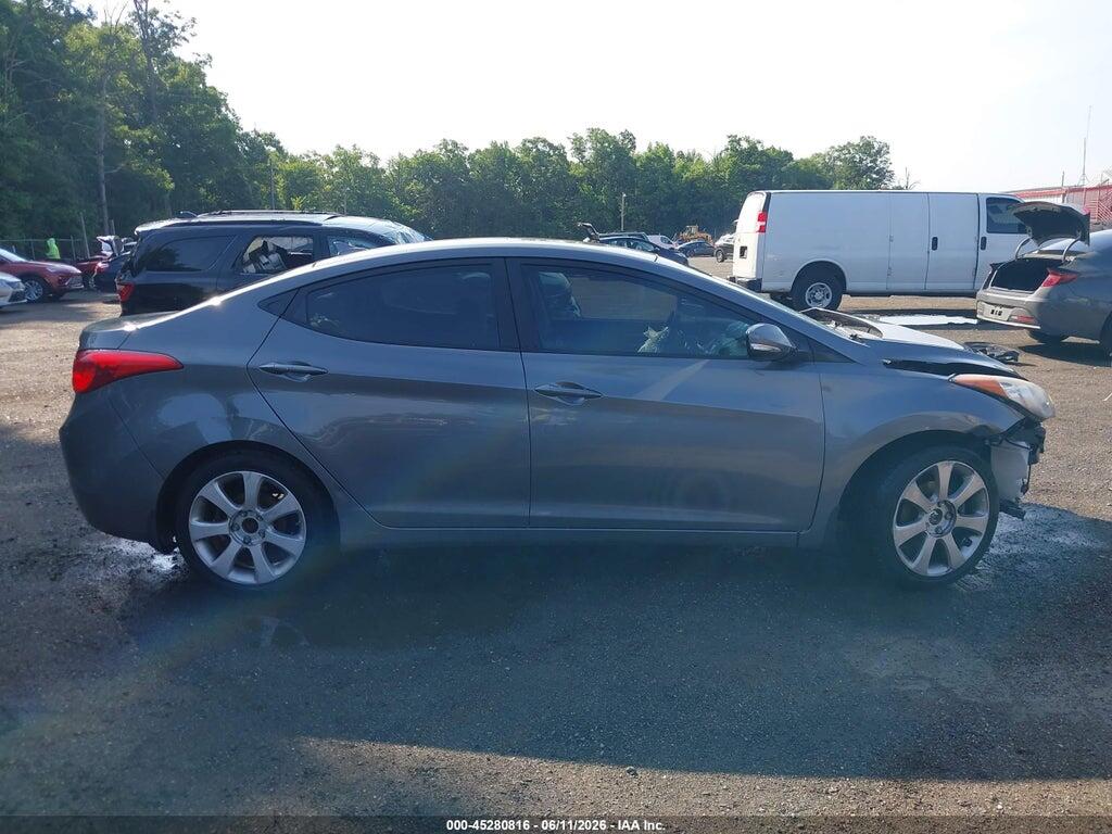 5NPDH4AE3DH228045 2013 HYUNDAI ELANTRA photo no. 12