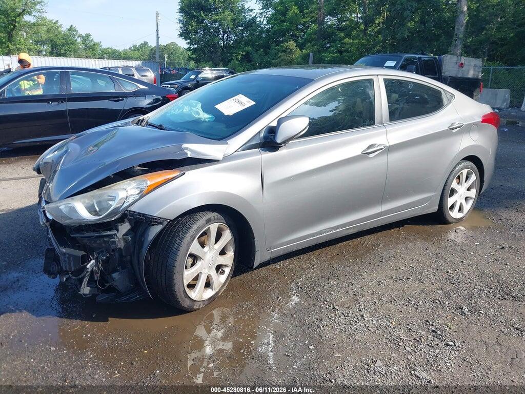 5NPDH4AE3DH228045 2013 HYUNDAI ELANTRA photo no. 2