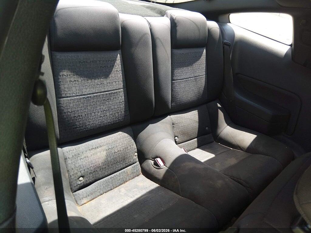 1ZVFT80N455174575 2005 FORD MUSTANG photo no. 8