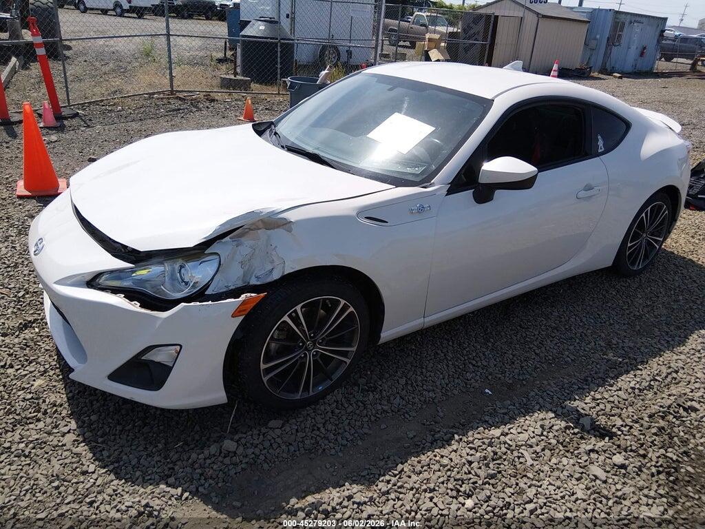 JF1ZNAA16G9704236 2016 SCION FR-S photo no. 2