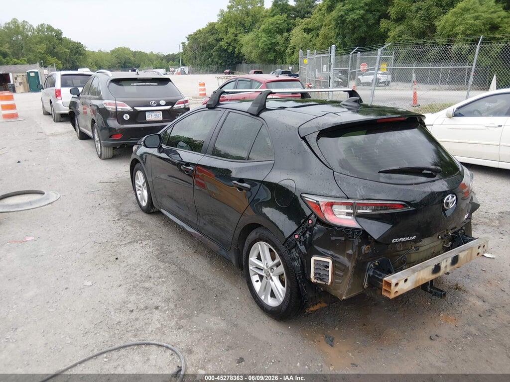 JTND4MBE9M3112169 2021 TOYOTA COROLLA photo no. 3