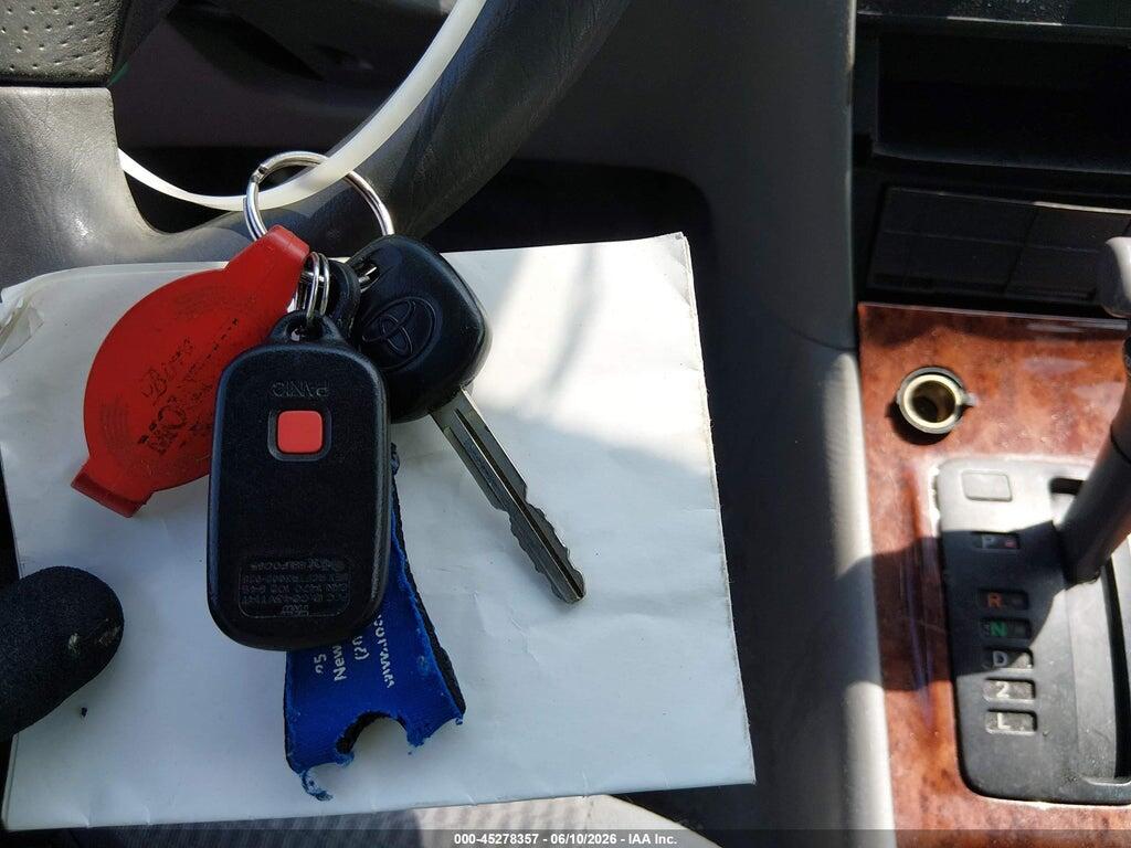 2T1BR32E45C361088 2005 TOYOTA COROLLA photo no. 11
