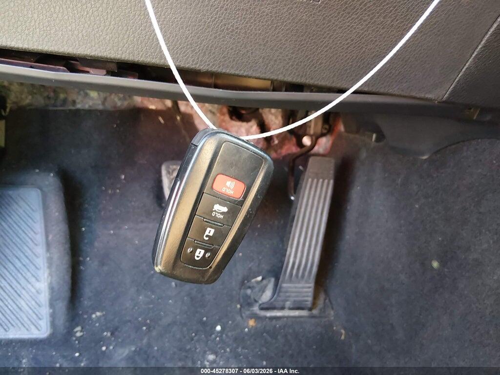 4T1K61AK8MU526593 2021 TOYOTA CAMRY photo no. 11