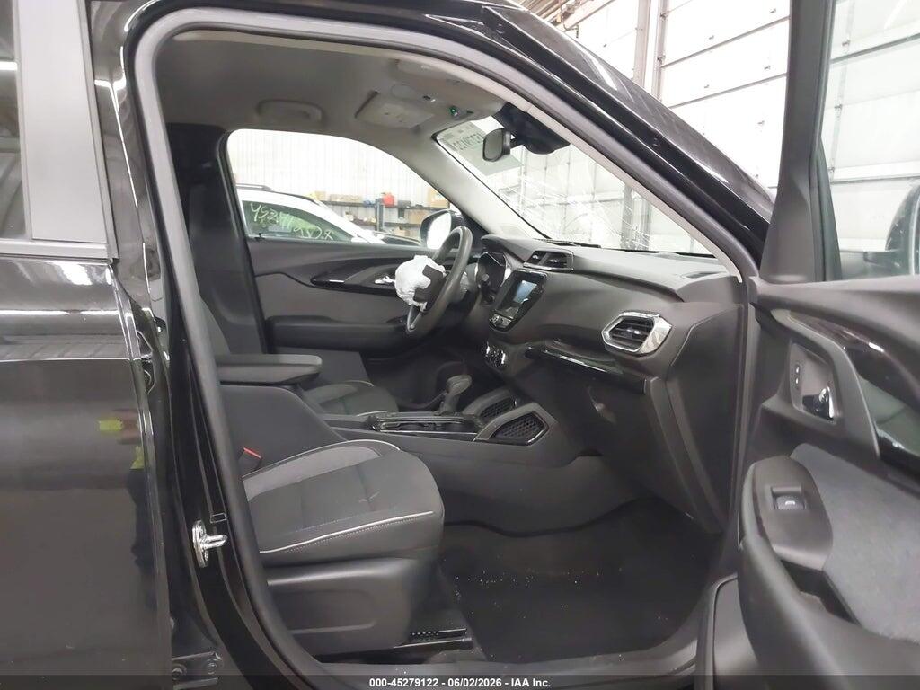 KL79MRSL5NB099558 2022 CHEVROLET TRAILBLAZER photo no. 5
