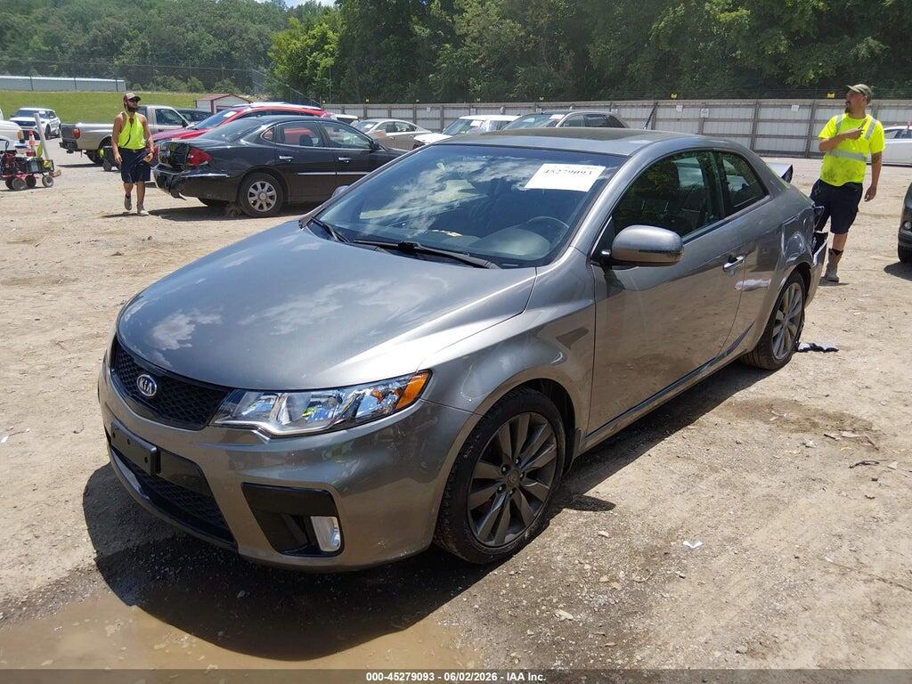 KNAFW6A36B5366701 2011 KIA FORTE KOUP photo no. 2