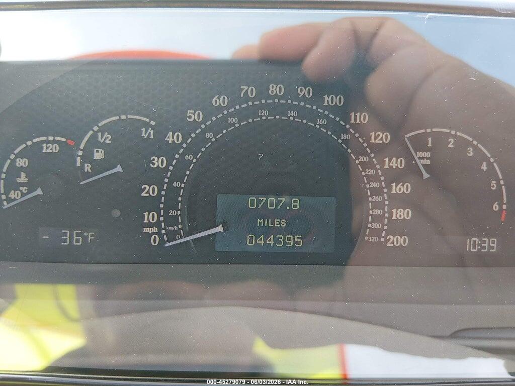 WDBVF7HB5AA002775 2010 MAYBACH 57 photo no. 7