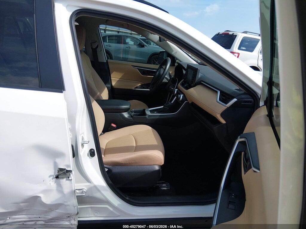 2T3H1RFV6MC155923 2021 TOYOTA RAV4 photo no. 5