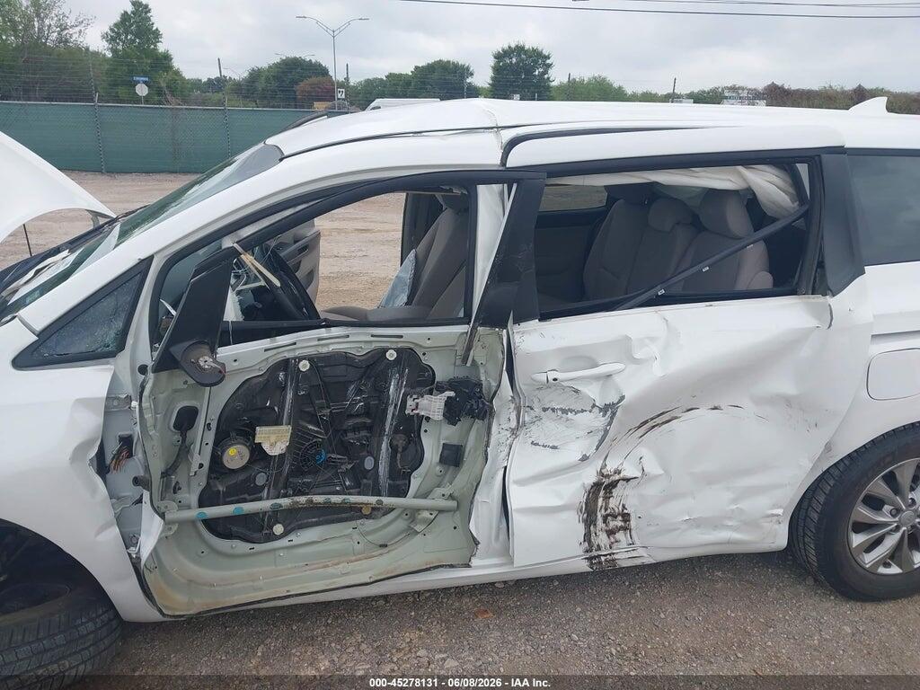 KNDMB5C18K6539625 2019 KIA SEDONA photo no. 6