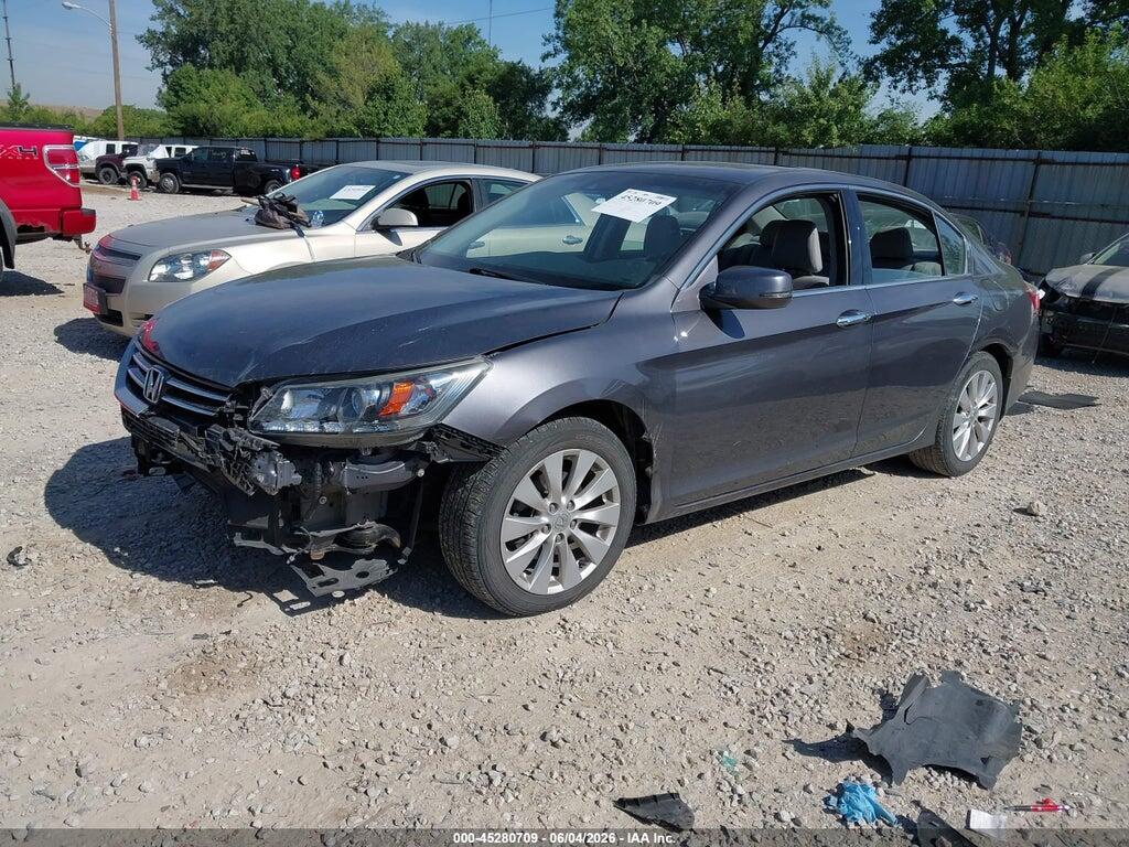 1HGCR3F84DA006001 2013 HONDA ACCORD photo no. 2