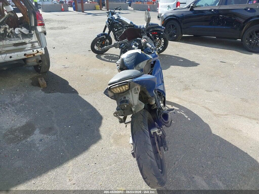 JKAEXMJ19ADA62617 2010 KAWASAKI EX250 photo no. 6