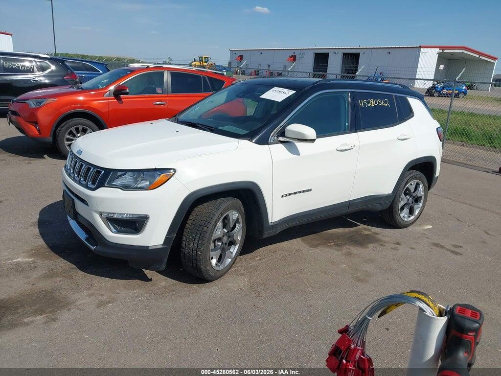 3C4NJDCB2KT748360 2019 JEEP COMPASS photo no. 2