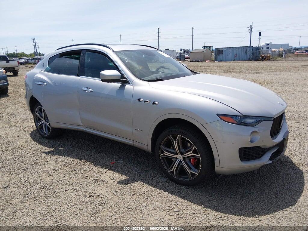 ZN661YUS9JX299478 2018 MASERATI LEVANTE photo no. 1
