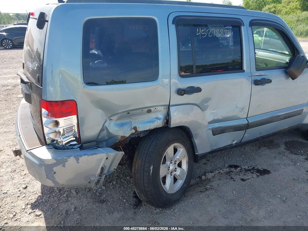 1C4PJMAK7CW206677 2012 JEEP LIBERTY photo no. 6