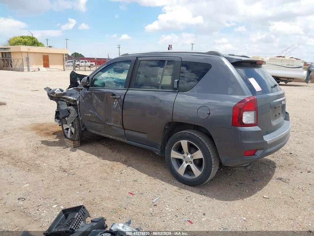 1C4NJCEA4GD789892 2016 JEEP COMPASS photo no. 3