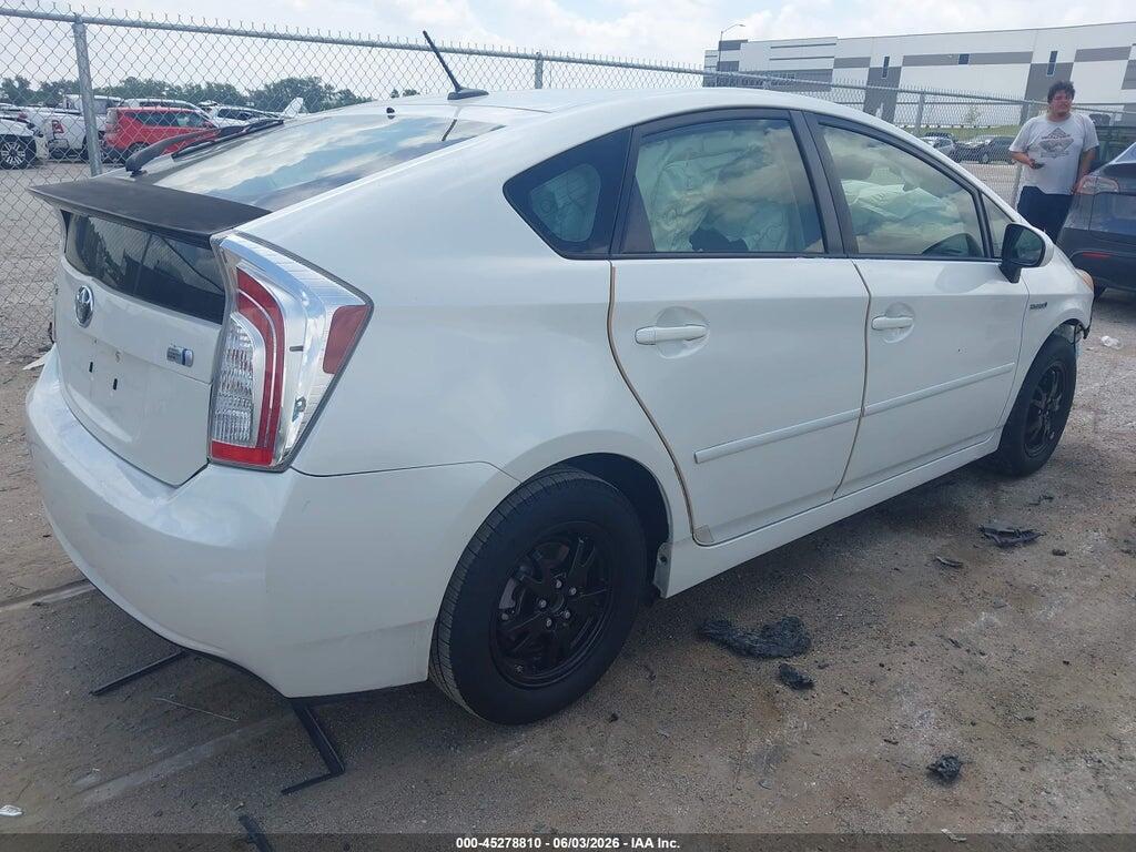 JTDKN3DU8E1767766 2014 TOYOTA PRIUS photo no. 4