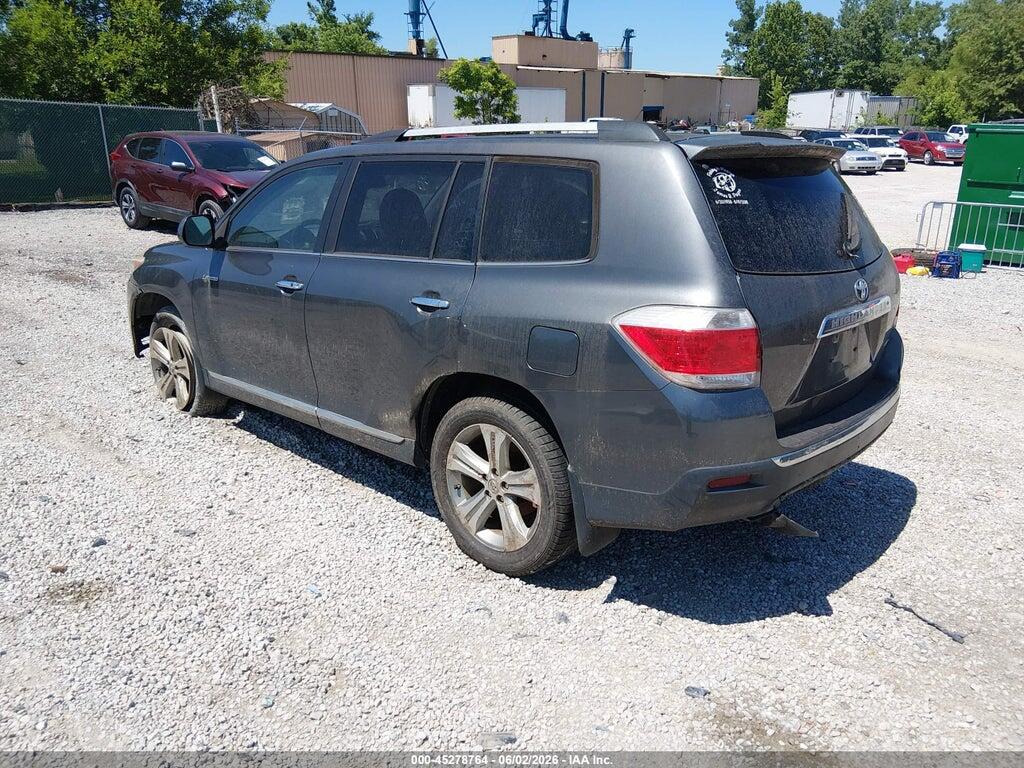 5TDDK3EH3DS177494 2013 TOYOTA HIGHLANDER photo no. 3
