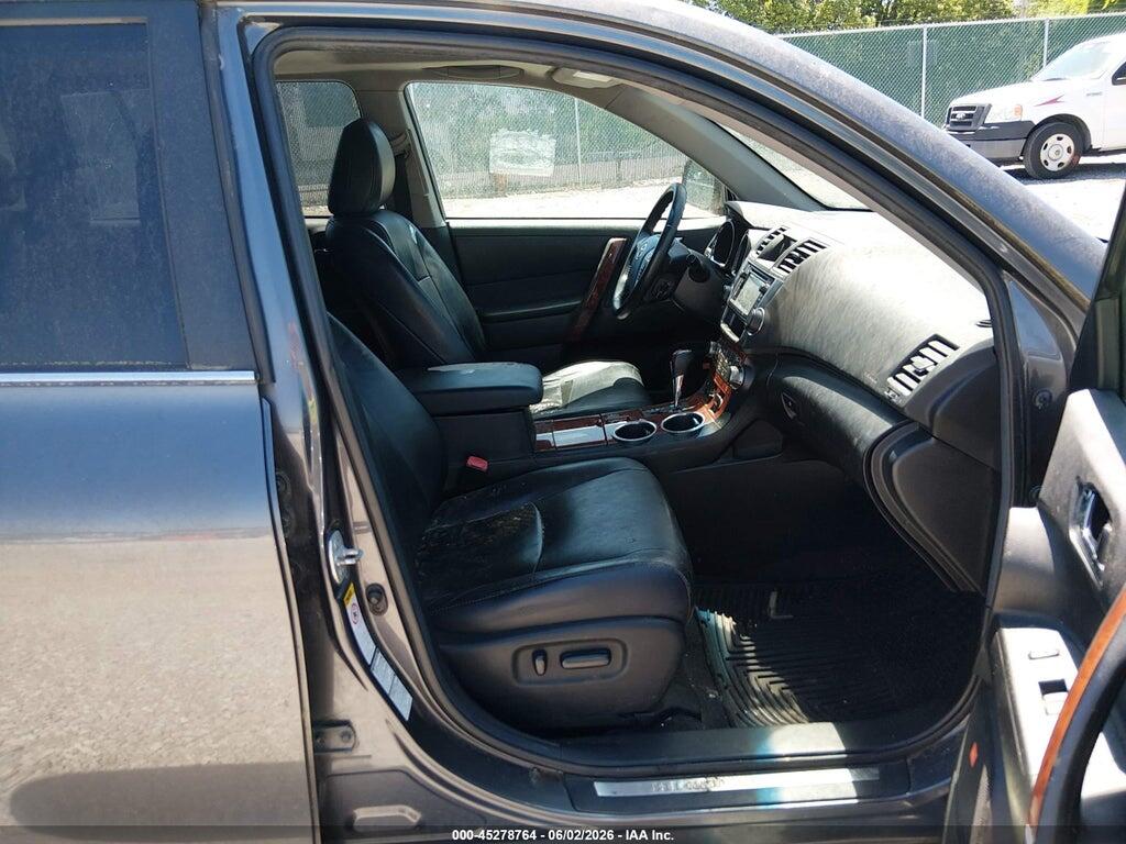 5TDDK3EH3DS177494 2013 TOYOTA HIGHLANDER photo no. 5
