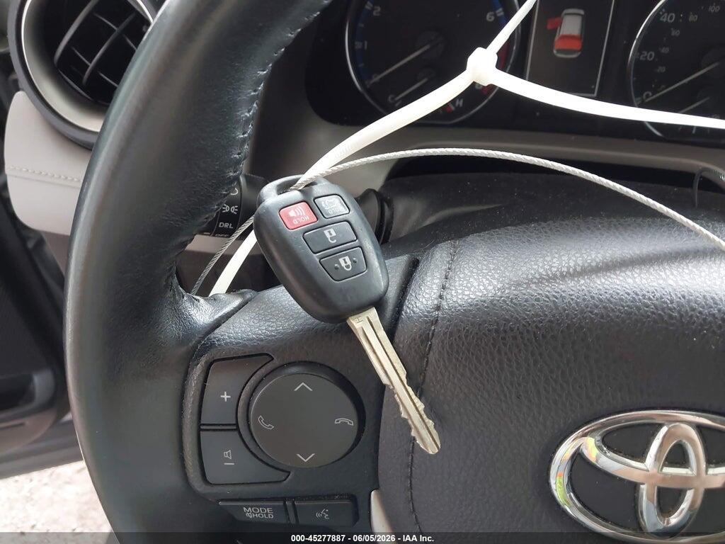 2T3WFREV8GW265367 2016 TOYOTA RAV4 photo no. 11