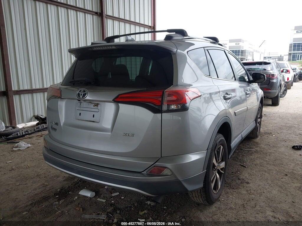 2T3WFREV8GW265367 2016 TOYOTA RAV4 photo no. 4