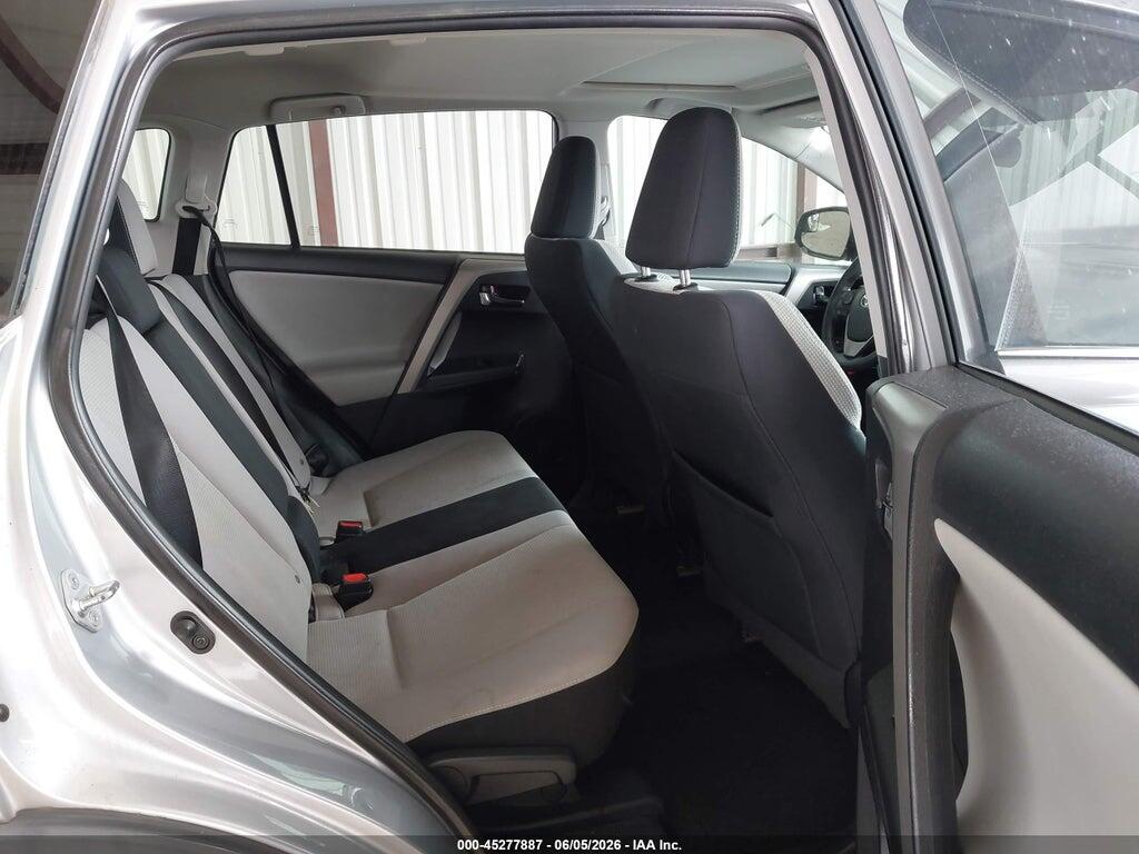 2T3WFREV8GW265367 2016 TOYOTA RAV4 photo no. 8
