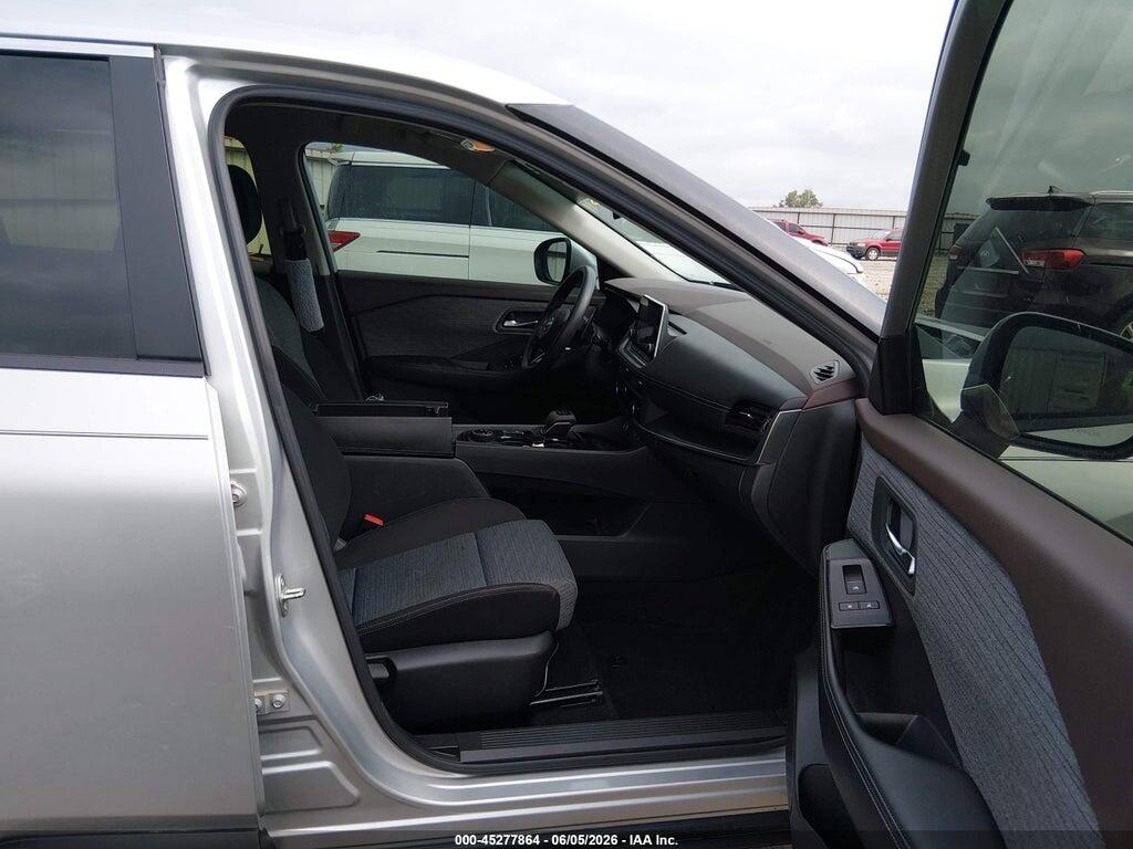 JN8BT3BB9PW469745 2023 NISSAN ROGUE photo no. 5
