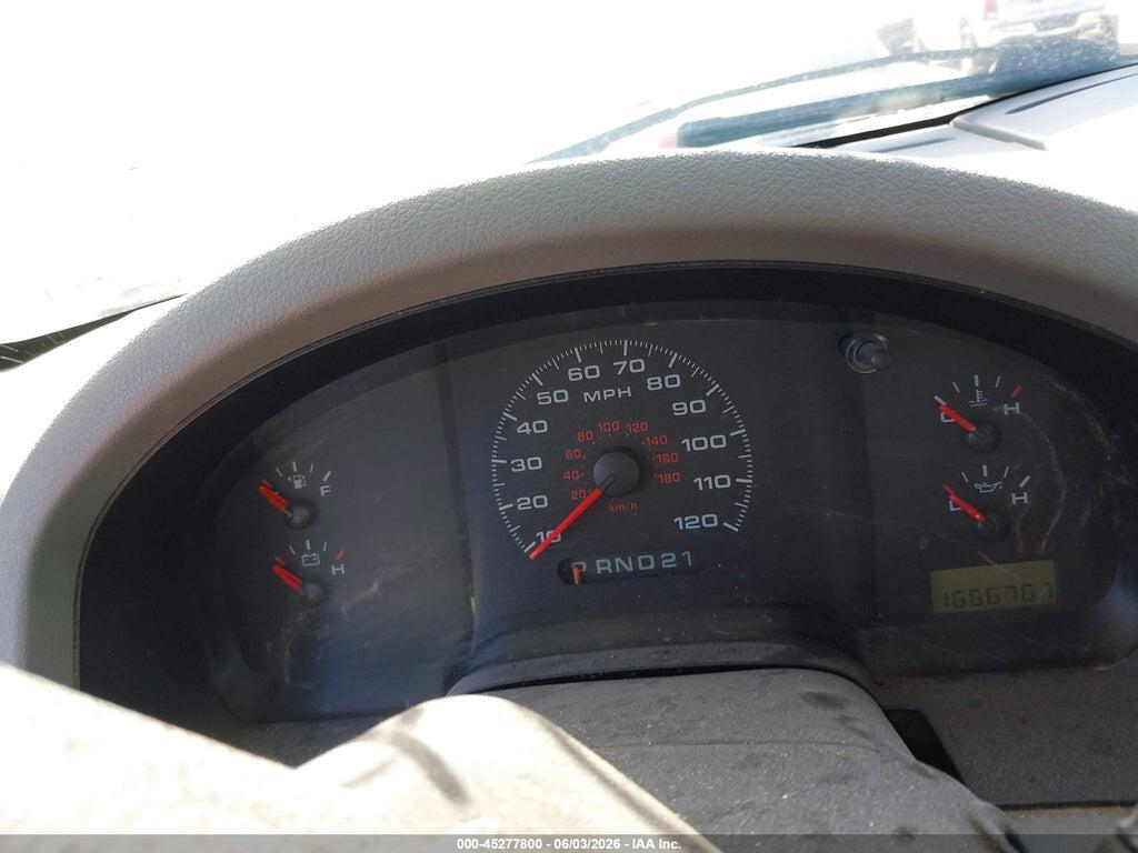 1FTVX14545NB62737 2005 FORD F-150 photo no. 7
